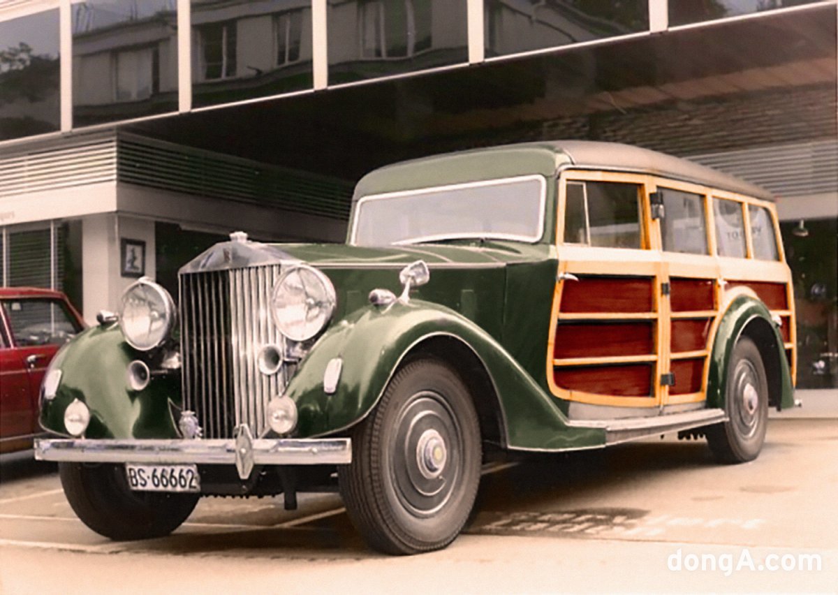 앤디 워홀이 소유했던 1937년형 롤스로이스 팬텀