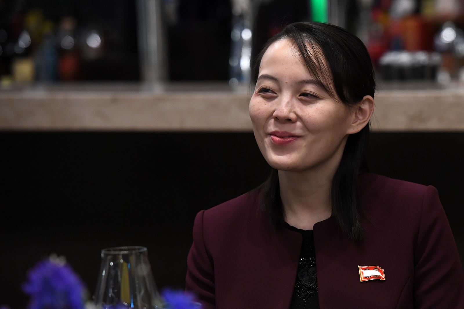 평창동계올림픽을 계기로 방남한 김정은 북한 노동당 위원장의 동생 김여정 노동당 중앙위 제1부부장이 10일 오후 강원 강릉시 스카이베이 경포호텔에서 열린 통일부 장관 주재 만찬에서 미소짓고 있다. 2018.02.11. 뉴시스