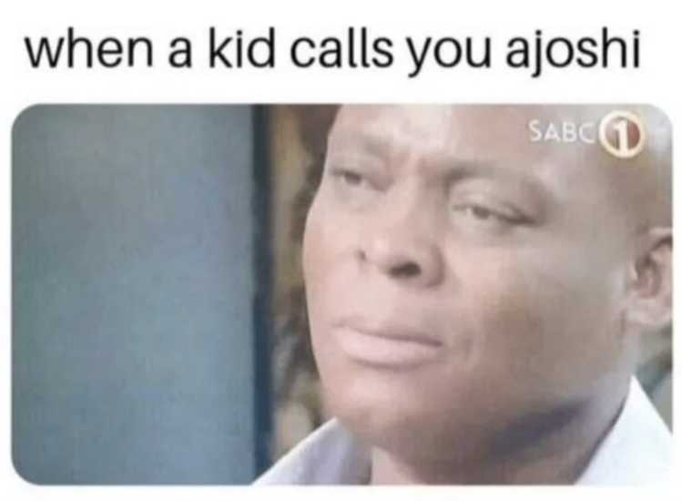 ‘ajoshi(아저씨)’ 등이 표현된 이미지. SNS 갈무리.