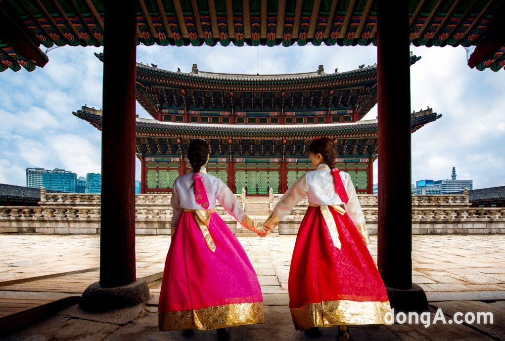 더 플라자는 추석 연휴 기간 도심 호캉스를 위한 ‘서울 스테이케이션(Seoul Staycation)’ 패키지를 선보이고 있다.