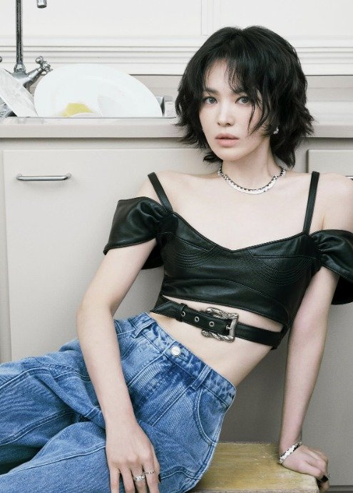 배우 송혜교 인스타그램