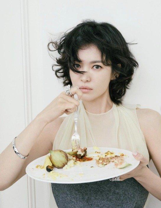 배우 송혜교 인스타그램