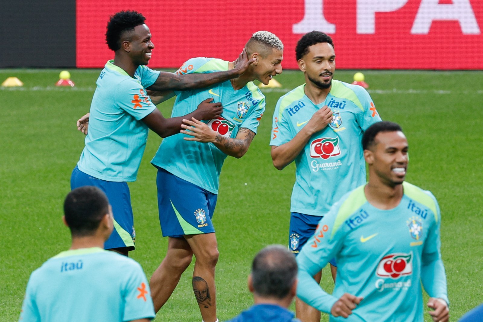한국전을 앞두고 훈련 중인 브라질 남자 축구 국가대표팀. 2025.10.9 뉴스1