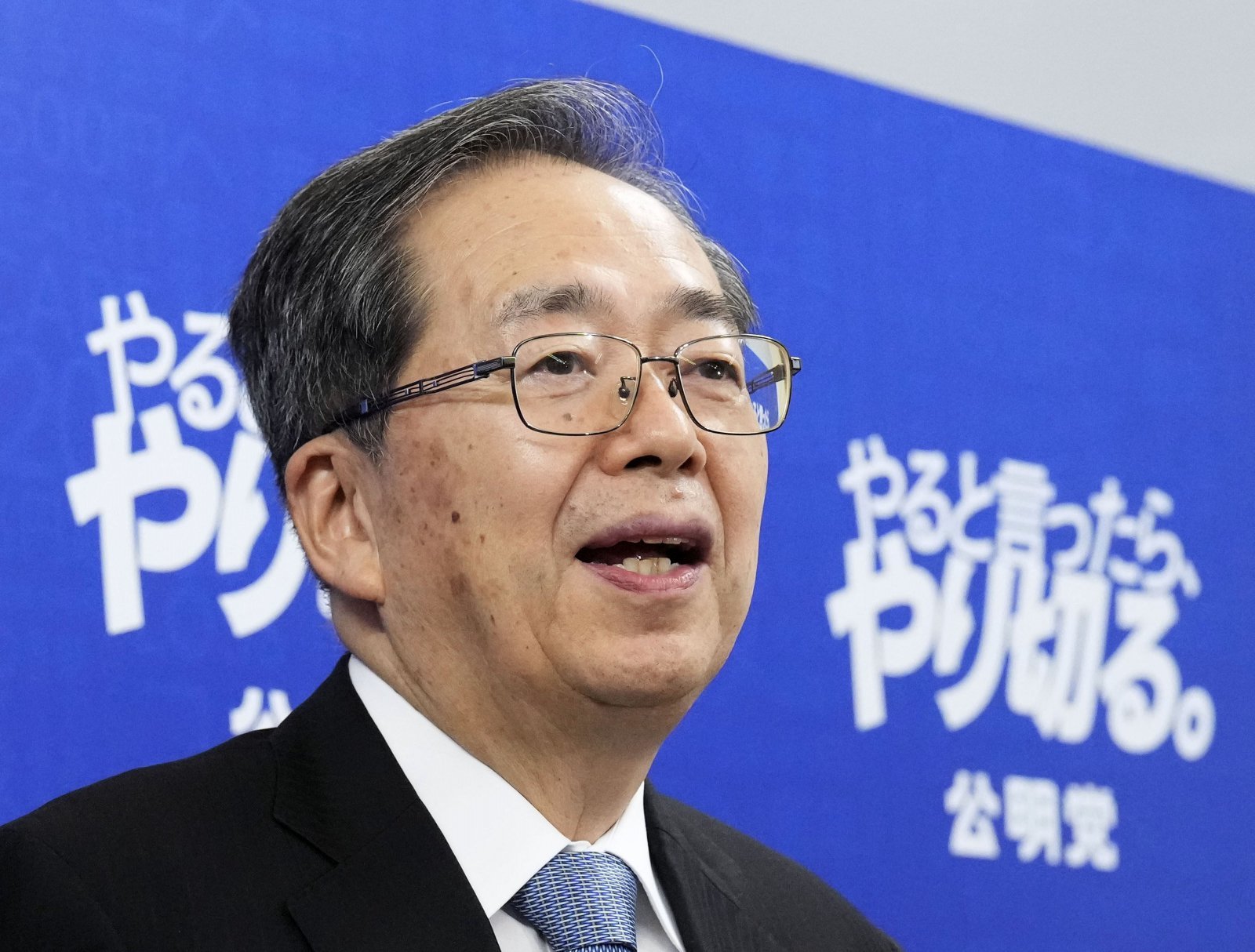 사이토 데쓰오 공명당 대표가 10일 기자회견을 열고 자민당과 결별했다고 밝혔다 [도쿄(일본)=교도·AP/뉴시스]