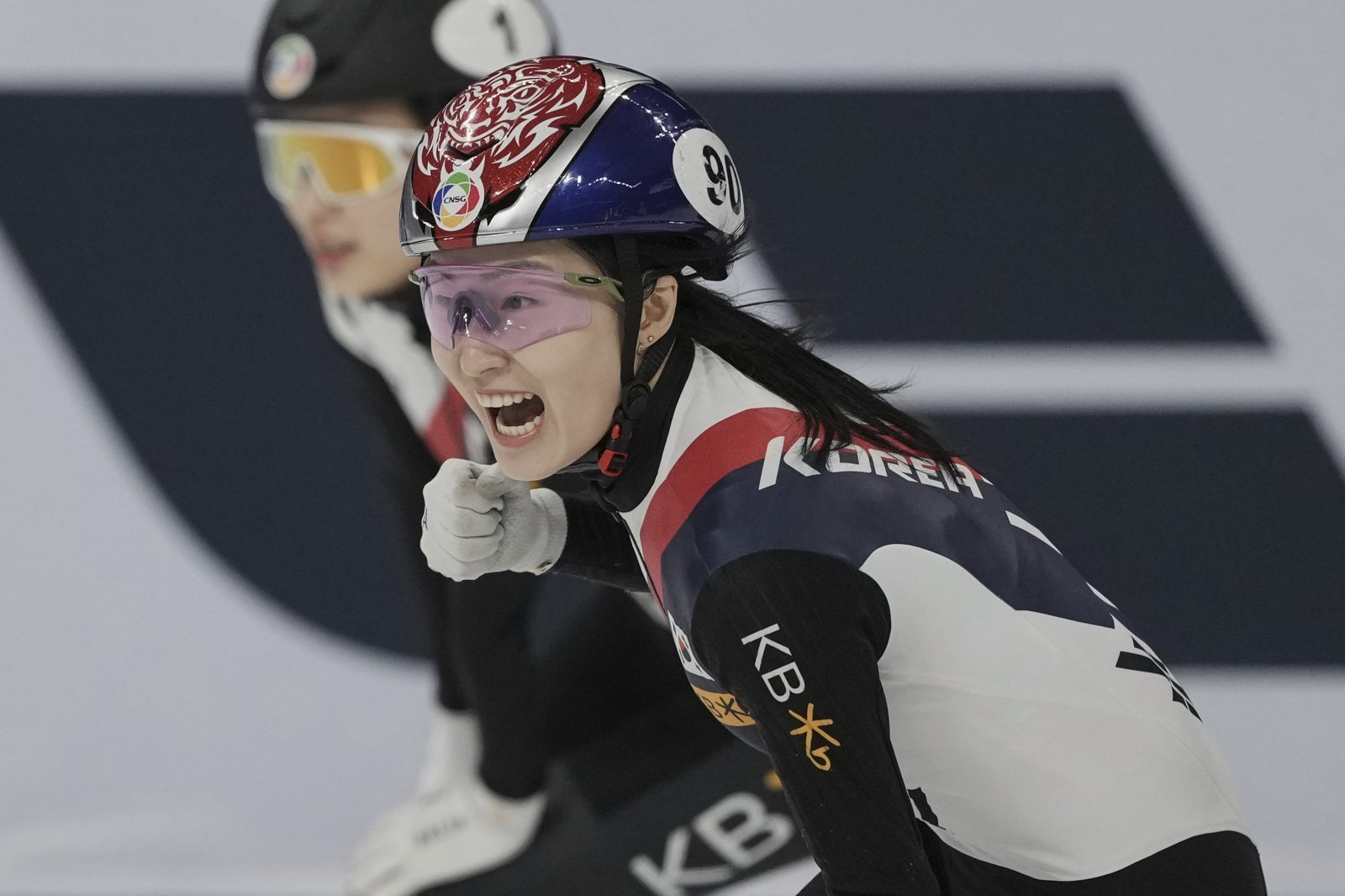 쇼트트랙 최민정, 1차 월드투어 1500m 조 1위로 준결승 안착