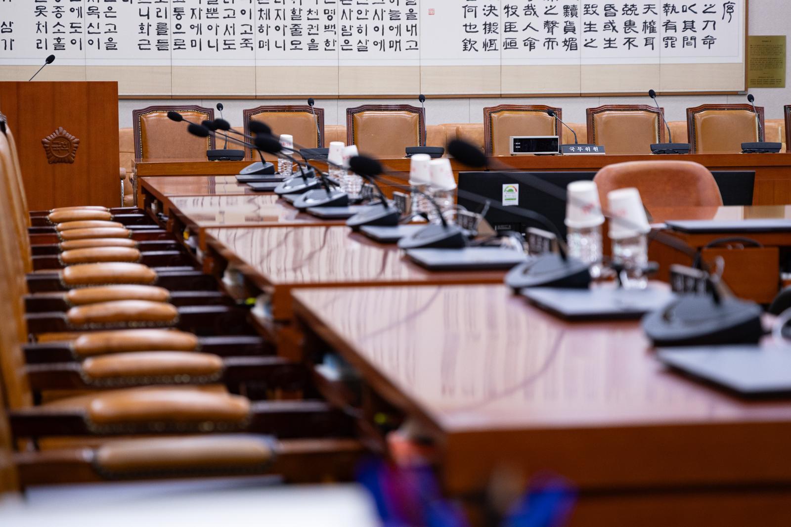 이재명 정부 첫 국정감사를 하루 앞둔 지난 12일 서울 여의도 국회 법제사법위원회 회의실에 적막이 흐르고 있다. 2025.10.12/뉴스1