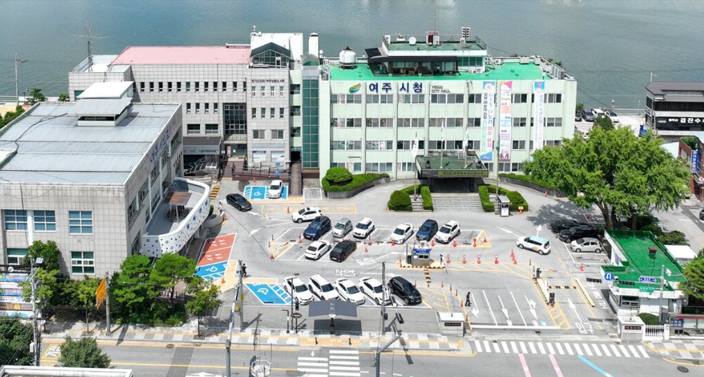 여주시 홍문동 현 시청사. 여주시 제공