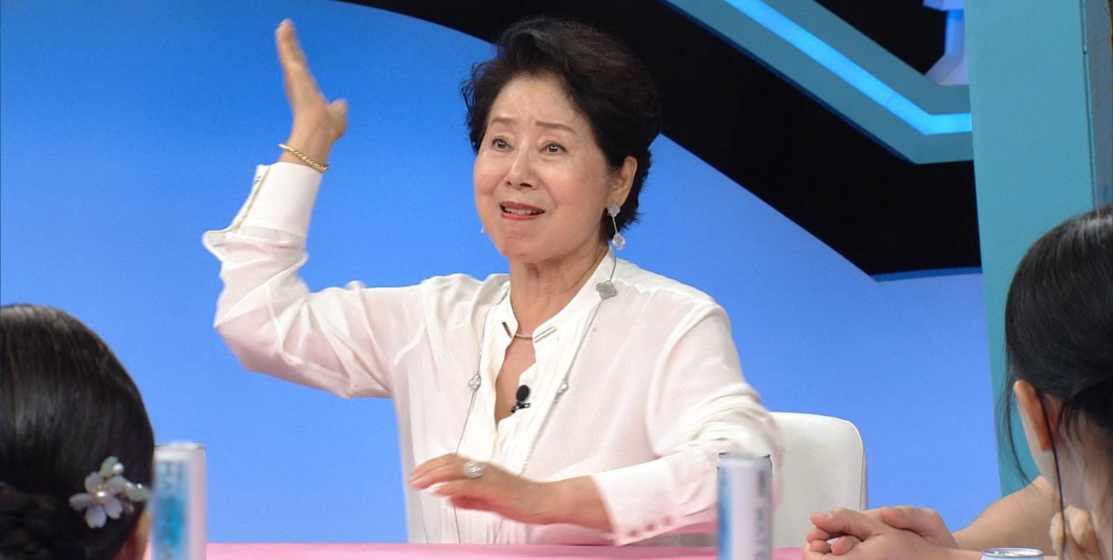 ‘동상이몽2’에서 선우용여가 김미령 셰프와 신경전을 벌였다. 제주도 식당 개업기를 공개한 김 셰프는 정지선 셰프의 혹평에 긴장감을 더했다. SBS 동상이몽2