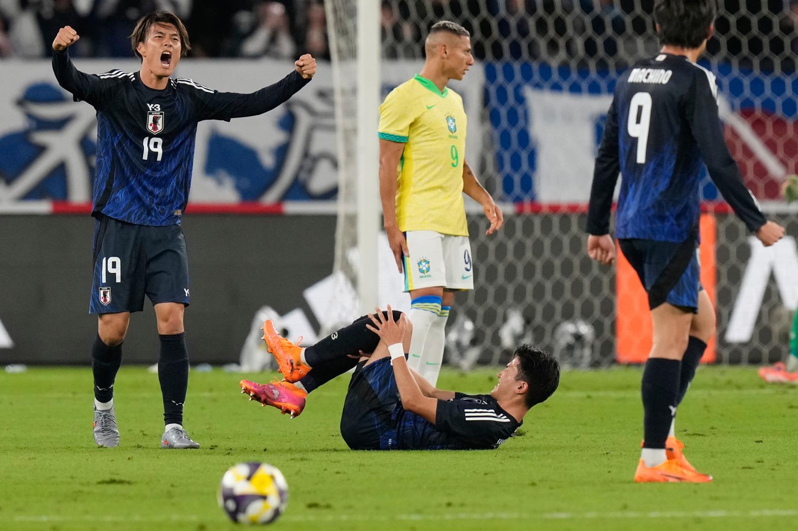 日 축구, 홍명보호 5-0 완파한 브라질에 사상 첫 승리