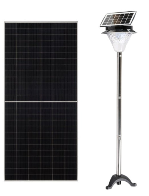 롯데하이마트 상무점에서 판매하는 태양광 모듈(왼쪽)과 태양광 정원등.