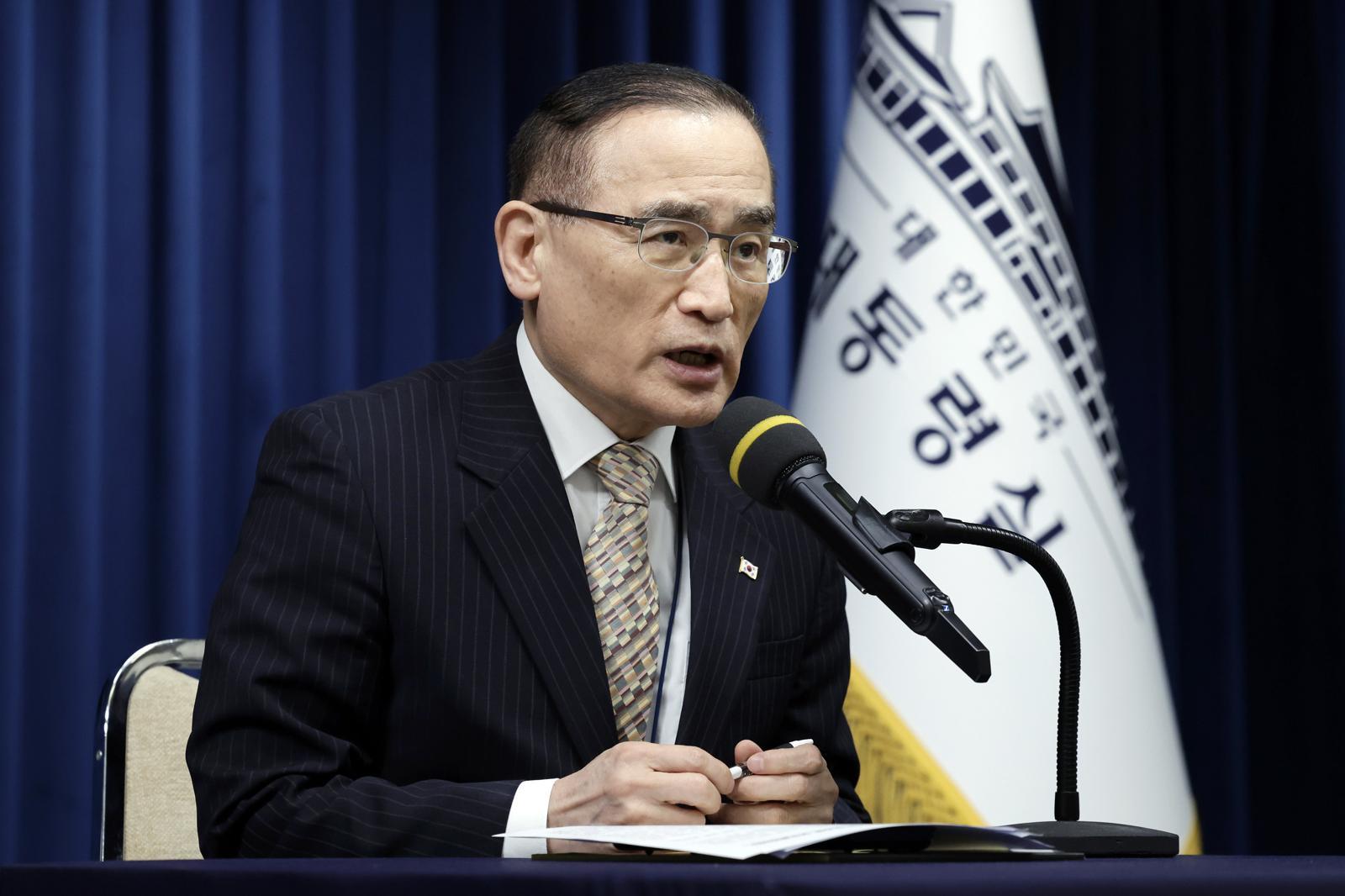 위성락 국가안보실장이 17일 서울 용산 대통령실 청사에서 캄보디아 사태에 대한 정부의 대응 현황 관련 브리핑을 하고 있다. 2025.10.17 뉴시스