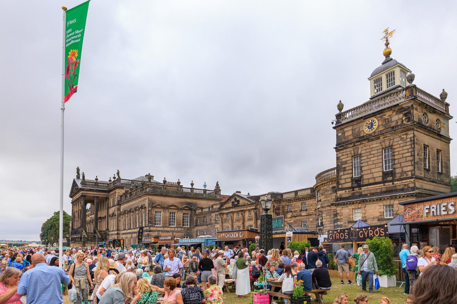 올해 첫 RHS 플라워쇼가 열린 웬트워스 우드하우스. Ⓒ유청오