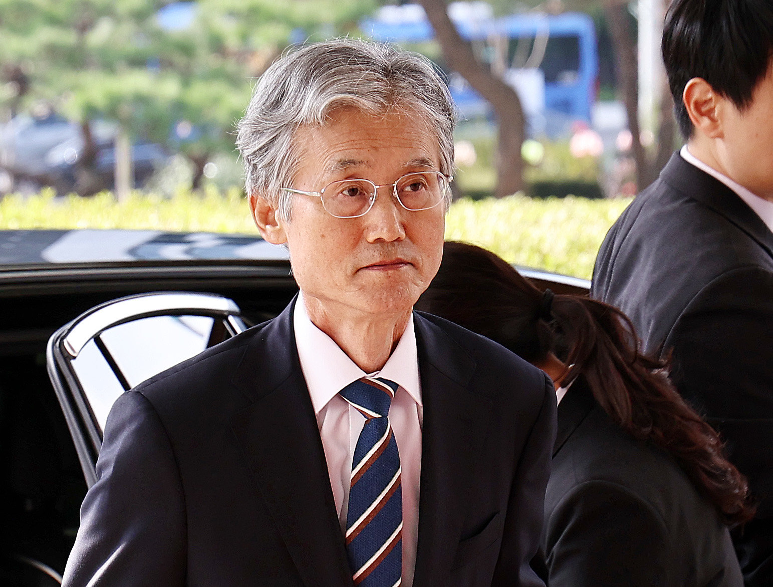 조희대 대법원장이 20일 오전 서울 서초구 대법원으로 출근하고 있다. 2025.10.20/뉴스1 ⓒ News1 구윤성 기자