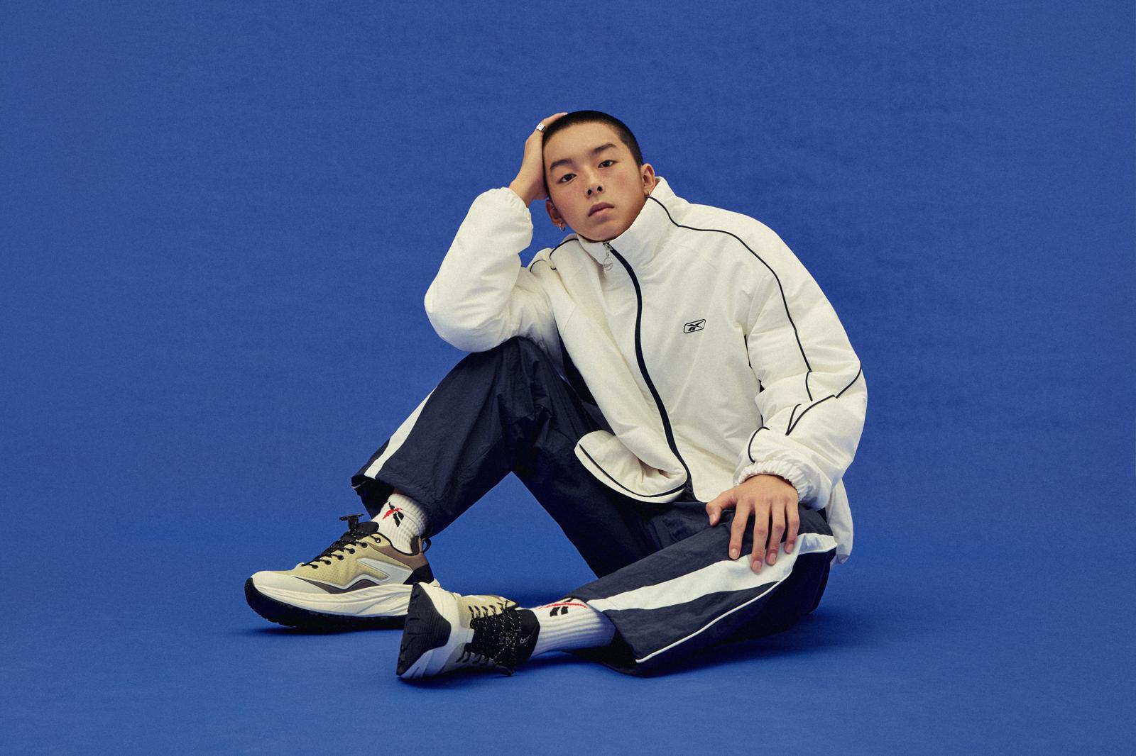 리복 프리미어 트랙 경량 패딩. LF 제공