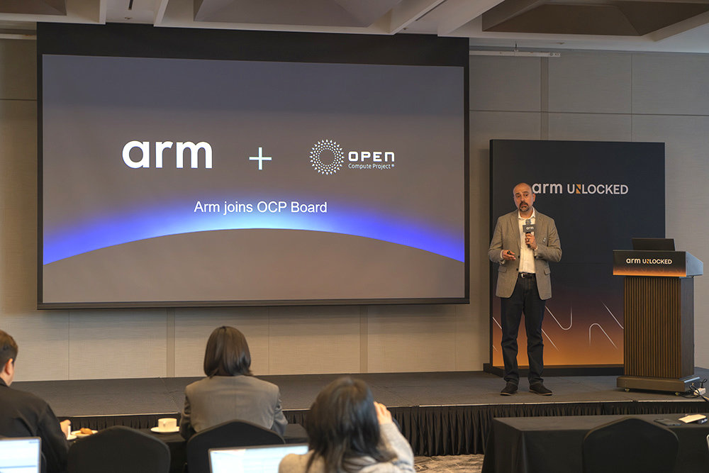 Arm은 엔비디아, AMD와 함께 AI 데이터센터에 대한 상호호환을 위해 ‘오픈 컴퓨트 프로젝트’에 합류했다고 발표했다 / 출처=IT동아