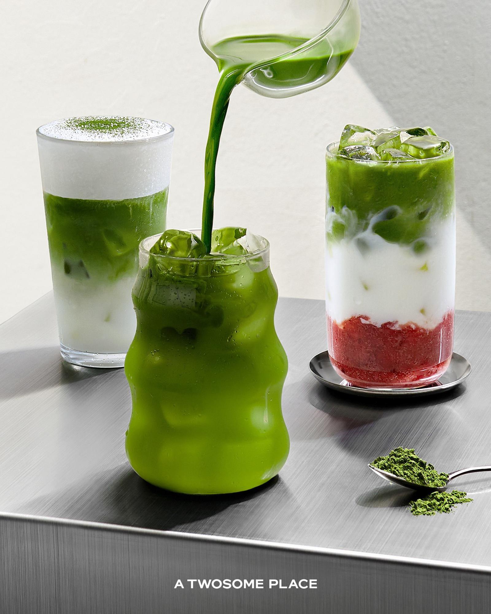 투썸플레이스가 7월 출시한 ‘투썸 말차’ 음료. 투썸플레이스 제공