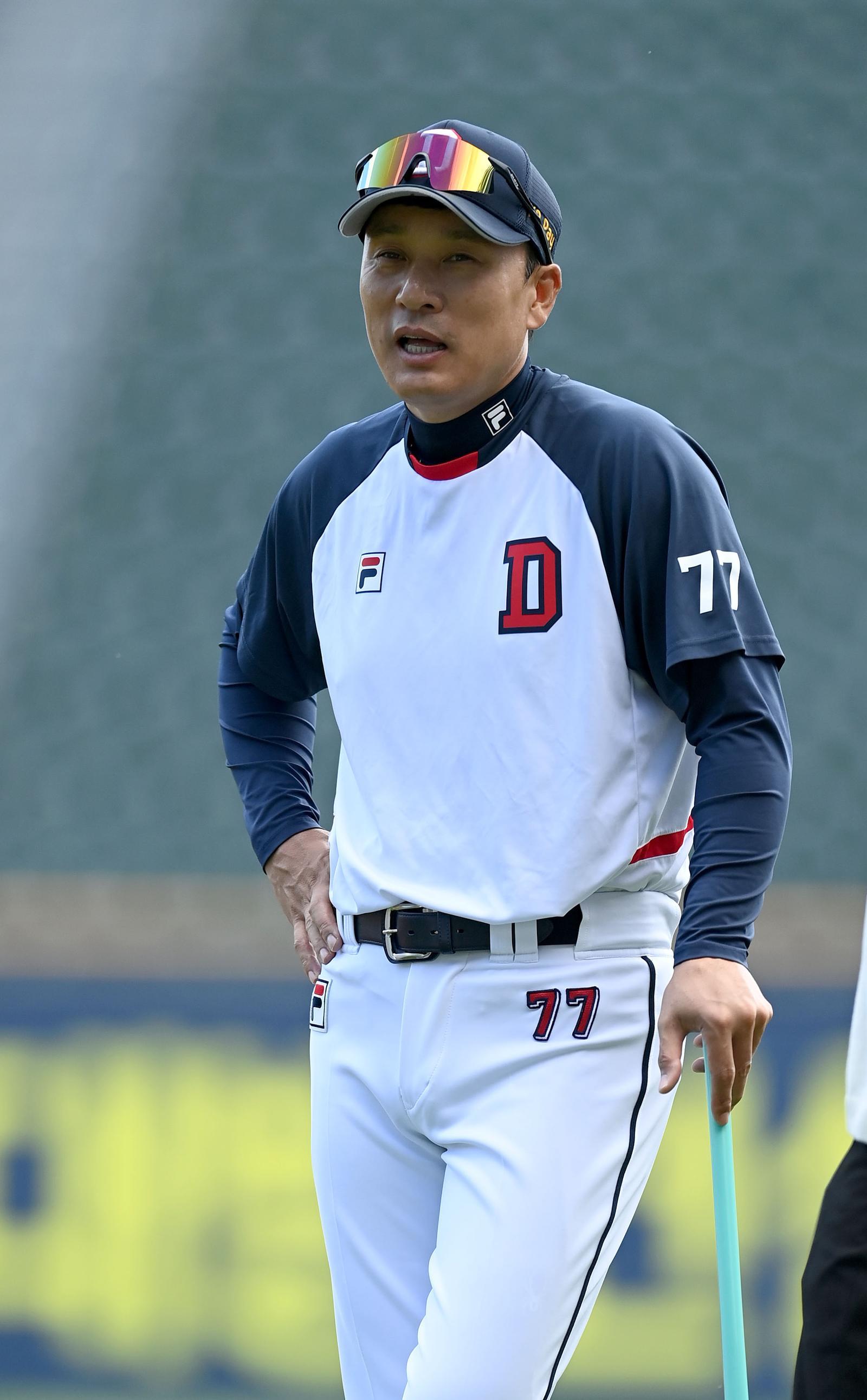 이승엽 전 두산 감독, 日 요미우리 가을 캠프 임시코치로