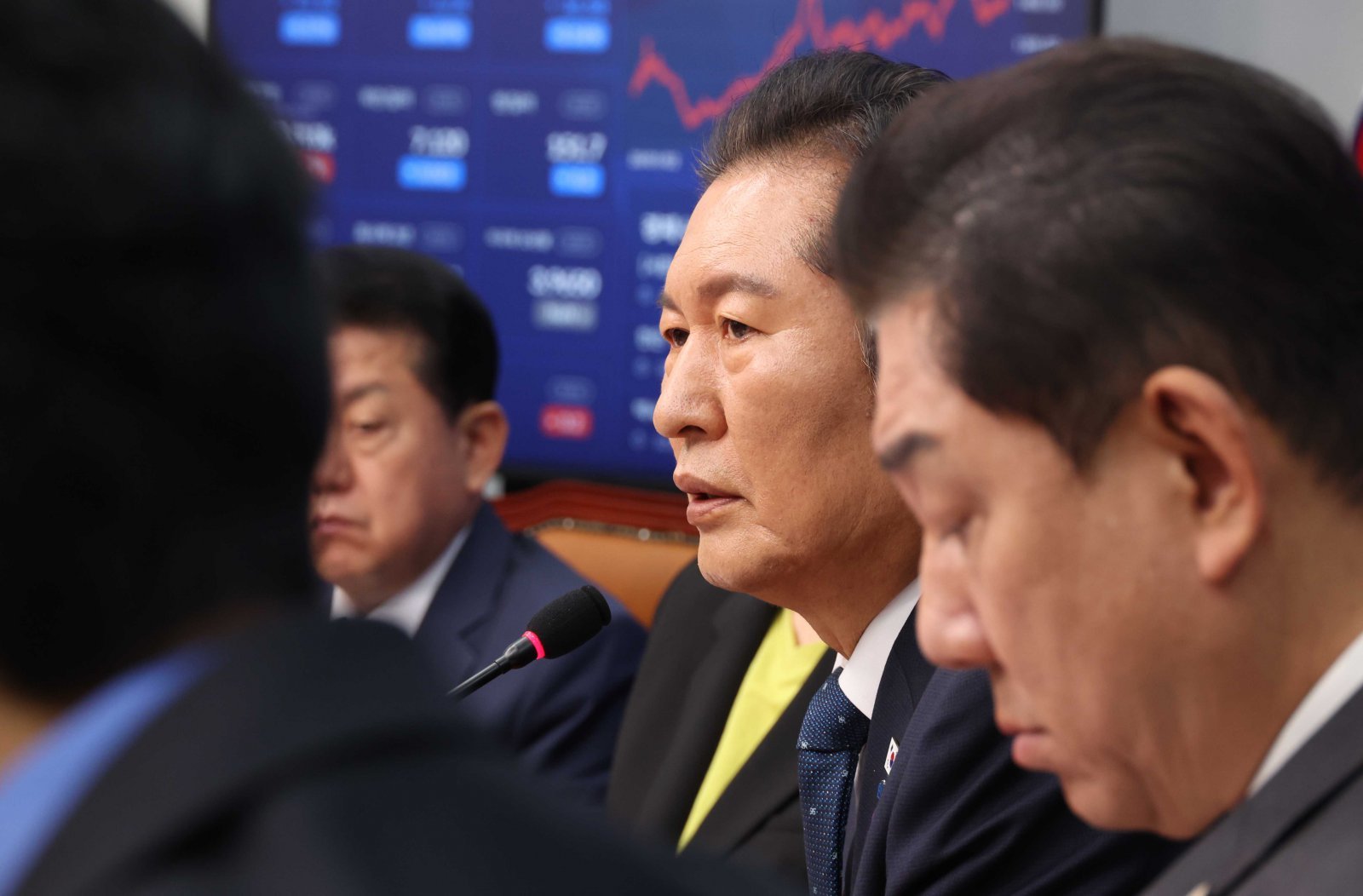 정청래 더불어민주당 대표가 22일 오전 서울 여의도 국회에서 열린 최고위원회의에서 발언을 하고 있다. 2025.10.22. [서울=뉴시스]