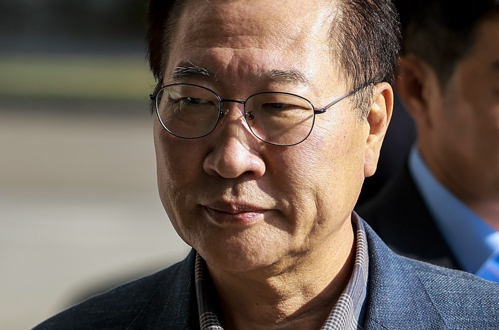 박성재 전 법무부장관이 23일 서울 서초구 서울고등검찰청에 마련된 내란특검팀(특별검사 조은석)에 피의자신분으로 조사를 받기 위해 출석하고 있다. 2025.10.23 서울=뉴시스