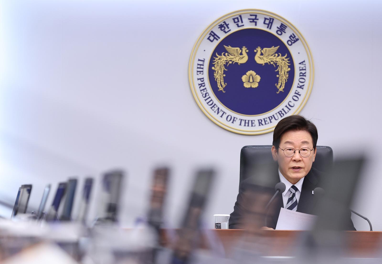 이재명 대통령이 23일 서울 용산 대통령실 청사에서 열린 수석보좌관회의에서 발언하고 있다. 2025.10.23 대통령실통신사진기자단