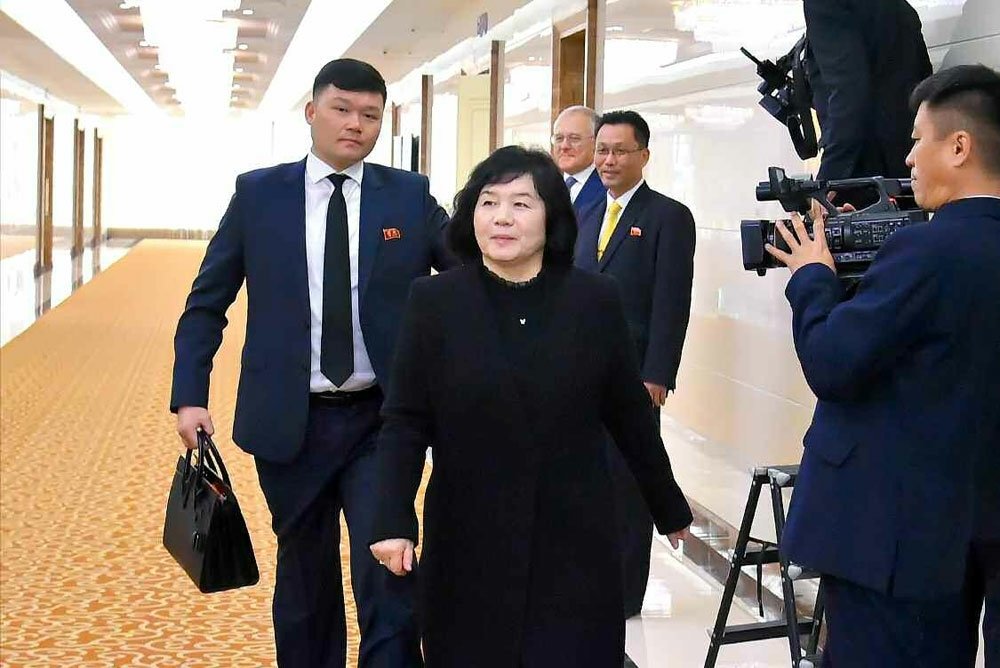 북한 노동당 기관지 노동신문은 27일 “러시아 연방 외무성과 벨라루스 공화국 외무성의 초청에 따라 조선민주주의인민공화국 외무상 최선희 동지가 러시아 연방과 벨라루스 공화국을 방문한다”고 보도했다. (평양 노동신문=뉴스1)