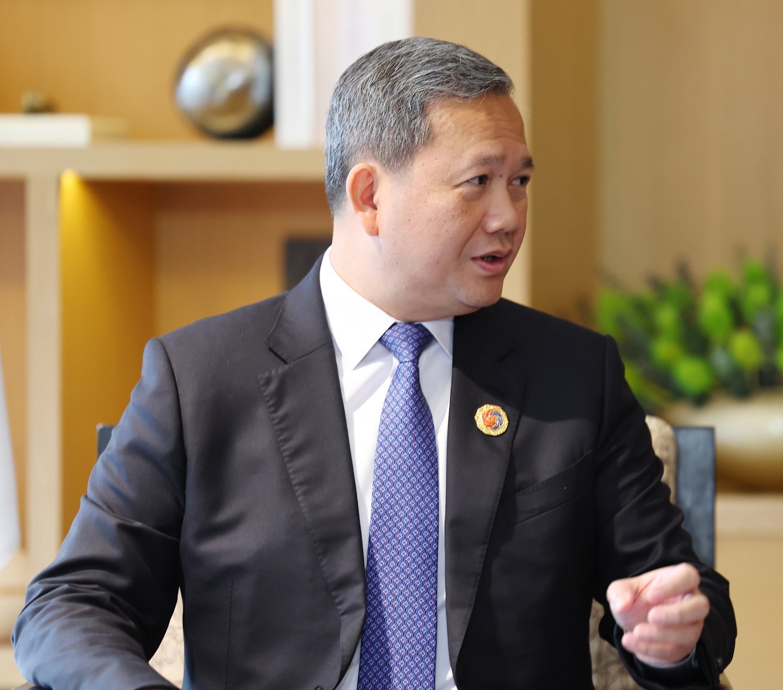 훈 마네트 캄보디아 총리가 27일(현지 시간) 말레이시아 쿠알라룸푸르 한 호텔에서 이재명 대통령과 정상회담을 하고 있다. 2025.10.27 쿠알라룸푸르=뉴시스