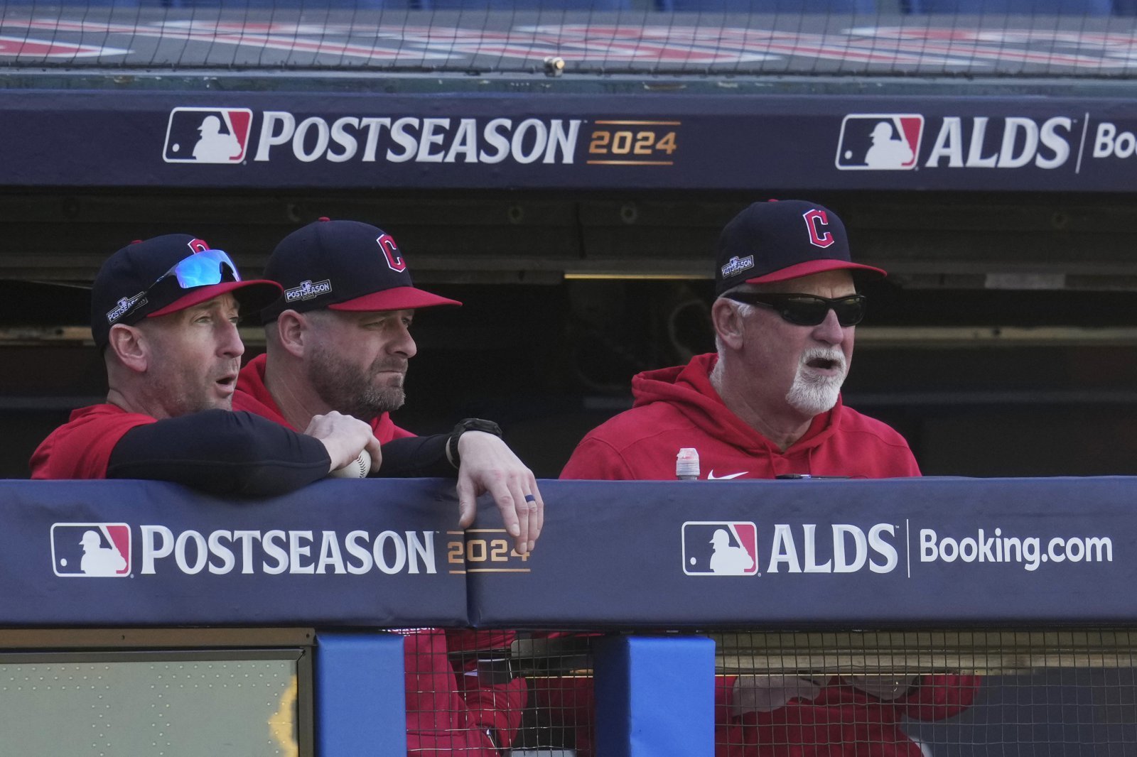 MLB 볼티모어, 새 사령탑에 알버나즈 신임 감독 낙점