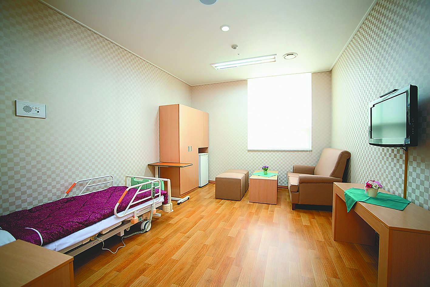 하나케어센터 1인실.