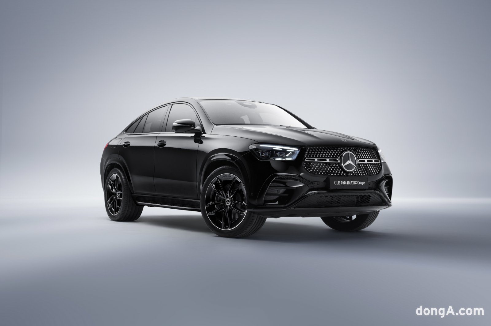 GLE450 4매틱 쿠페 AMG 라인 나이트 에디션.