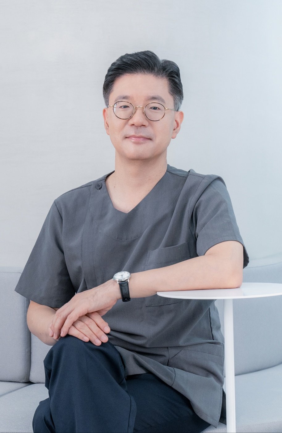 각막 절삭 없는 시력교정 ‘렌즈삽입술’, 장점과 주의 사항[기고/정태영]
