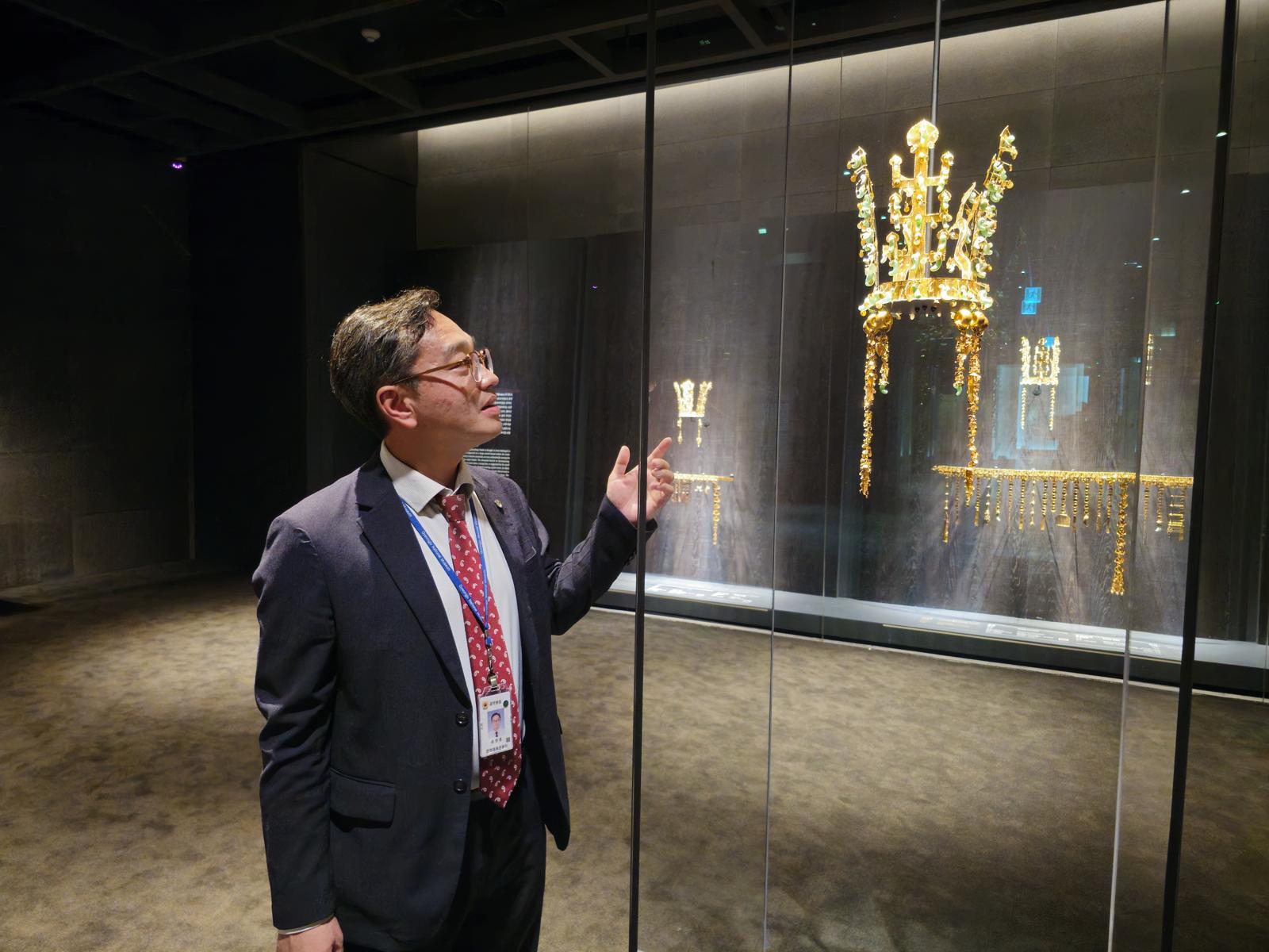 특별전 ‘신라 금관, 권력과 위신’이 열리고 있는 국립경주박물관의 송창훈 주무관은 “일반 공개를 앞두고 동선 분리, 방호인력 추가 배치 등을 검토하고 있다”고 했다. 국립경주박물관 제공