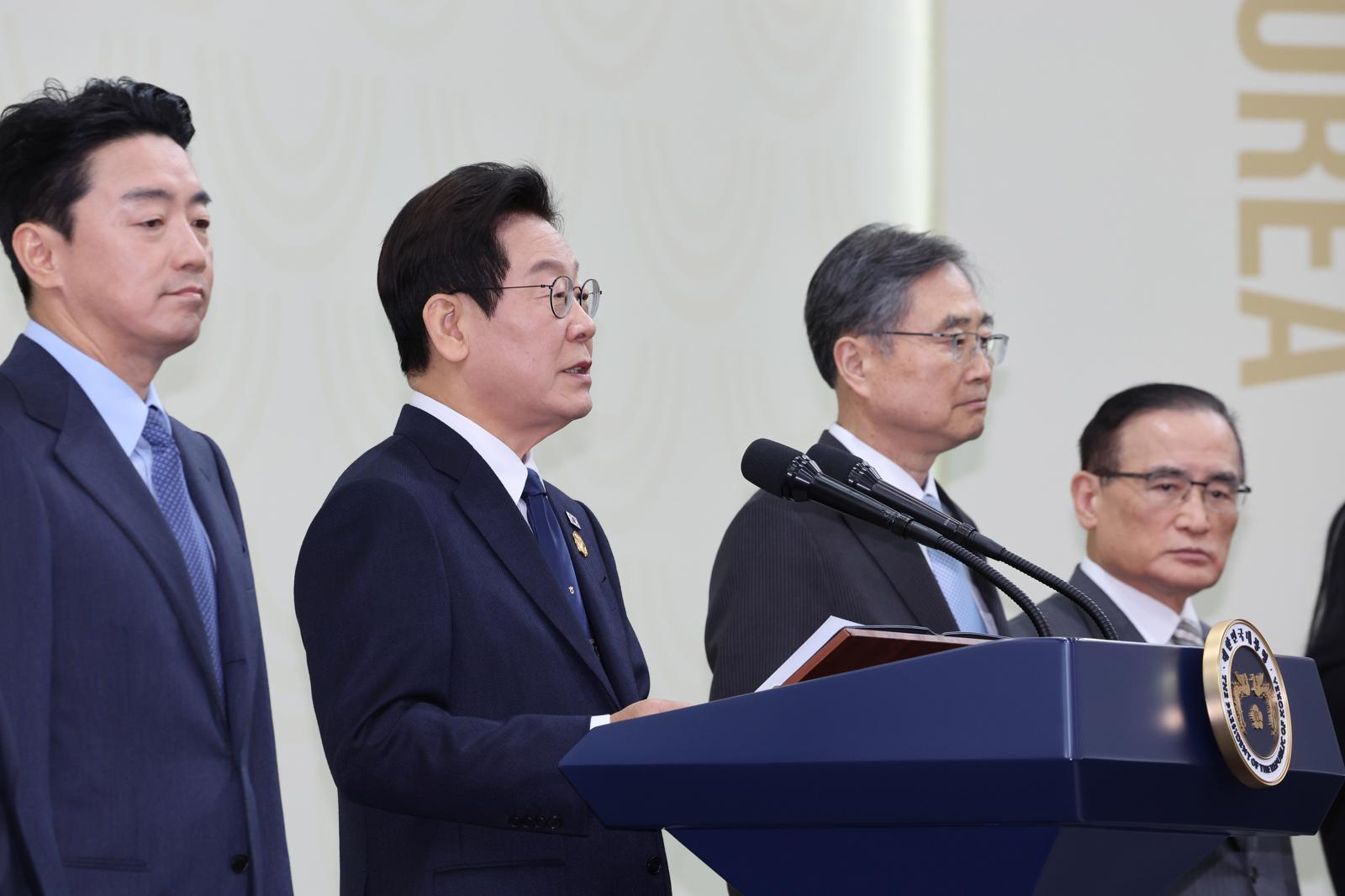 이재명 대통령이 1일 경북 경주 APEC 국제미디어센터에서 열린 공식기자회견에서 발언을 하고 있다. 2025.11.01 대통령실사진기자단