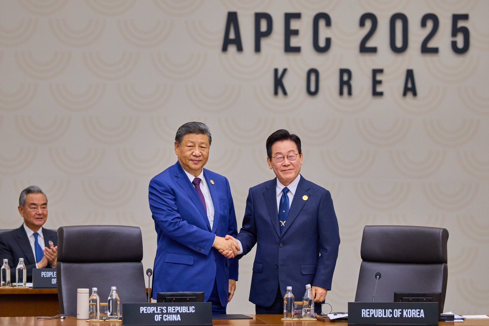中 “韓, 시 주석 최고 예우로 맞이해줘… 바이오-AI 등 협력”