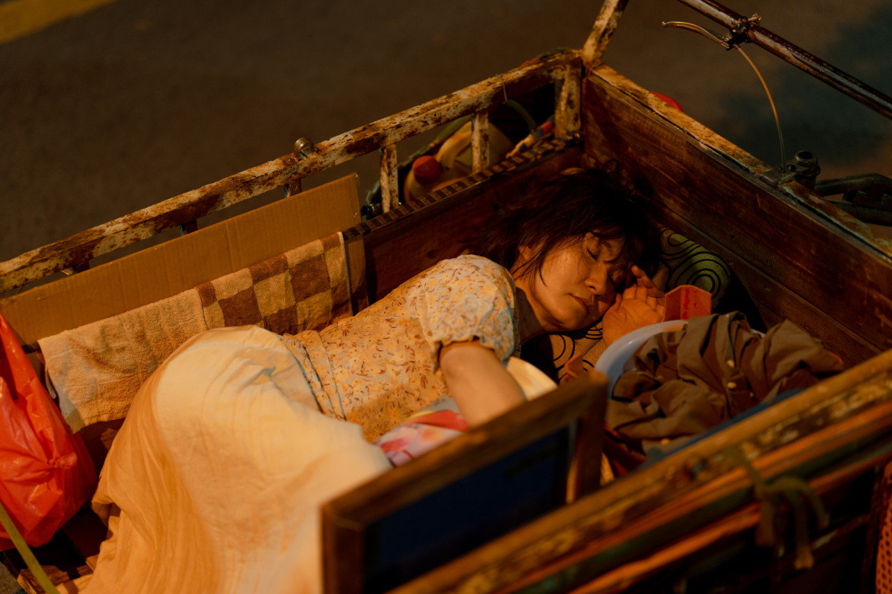 母子의 여정 영화 ‘엄마를 버리러 갑니다’. 싸이더스 제공