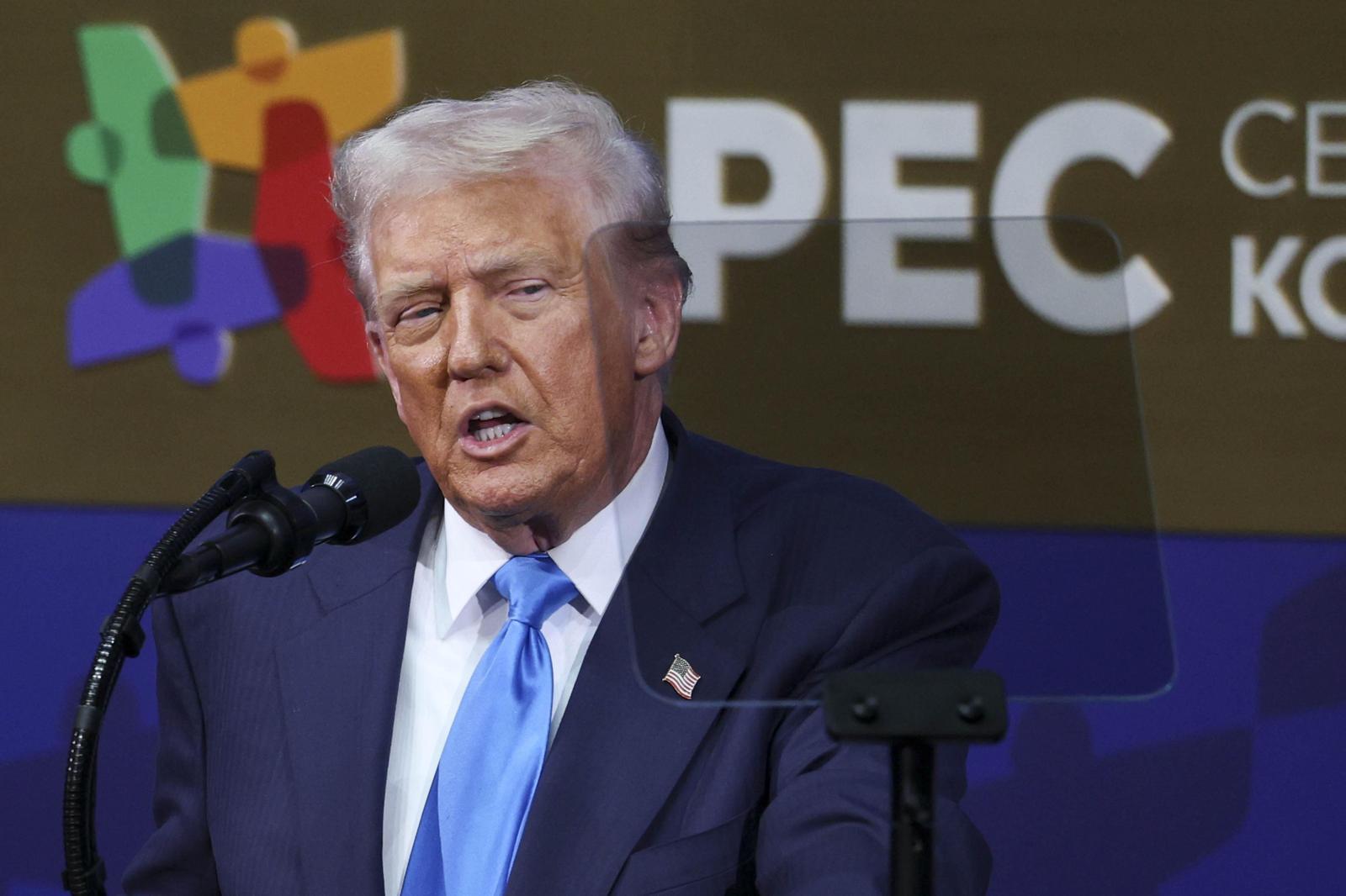 도널드 트럼프 미국 대통령이 29일 경북 경주시 경주예술의전당에서 열린 ‘2025 APEC CEO 서밋’에서 특별 연설을 하고 있다. 2025.10.29. 공동취재