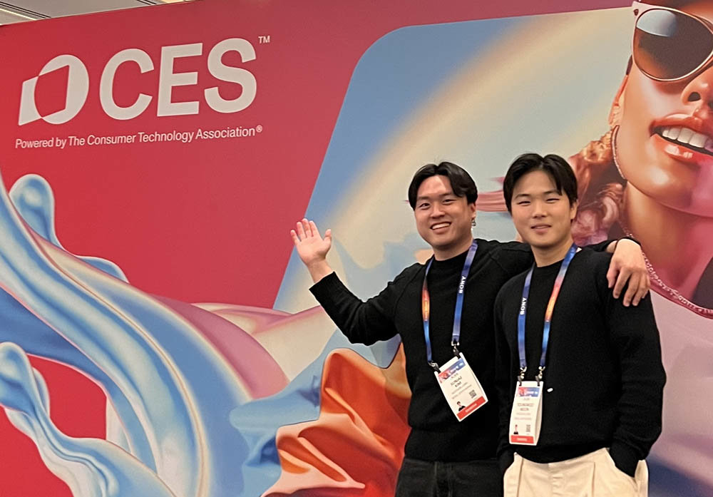 허슬러즈를 창업한 문용우 대표(우), 김선재 대표 / 출처=허슬러즈