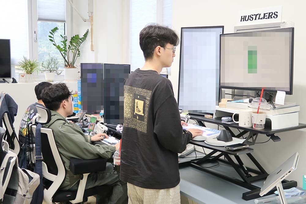 터닝 서비스 고도화 중인 허슬러즈 구성원 / 출처=IT동아