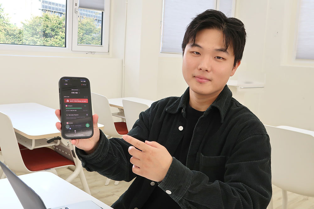 터닝에 대해 설명하는 문용우 대표 / 출처=IT동아