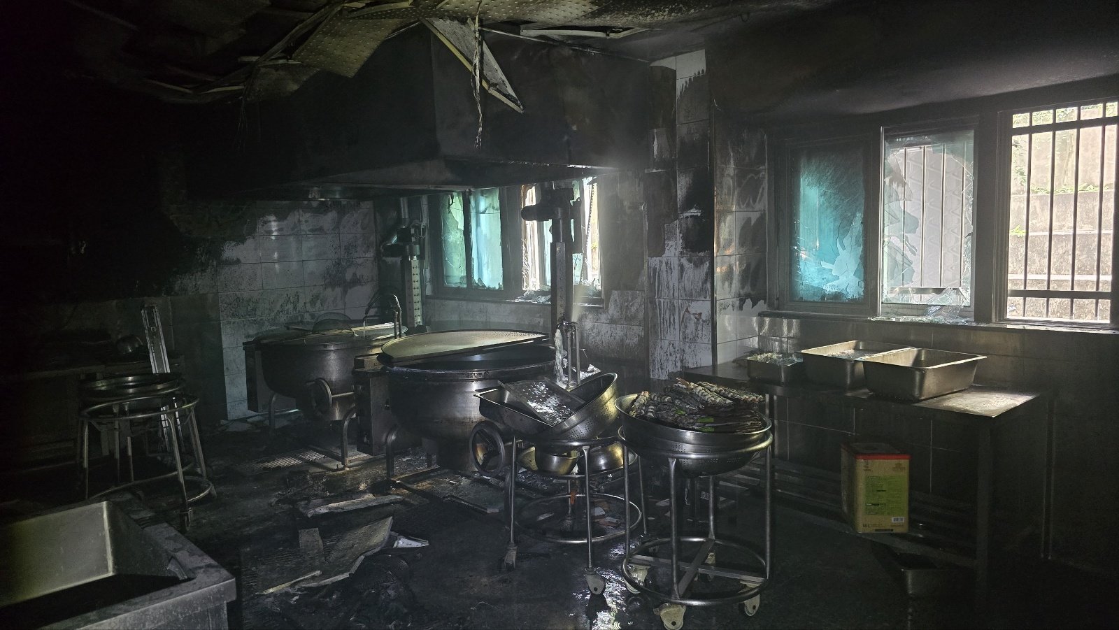 대전 둔산초의 한 학교 급식실에서 튀김 기름을 예열하다 불이 났다. 이해를 돕기 위한 사진. (출처=뉴스1)