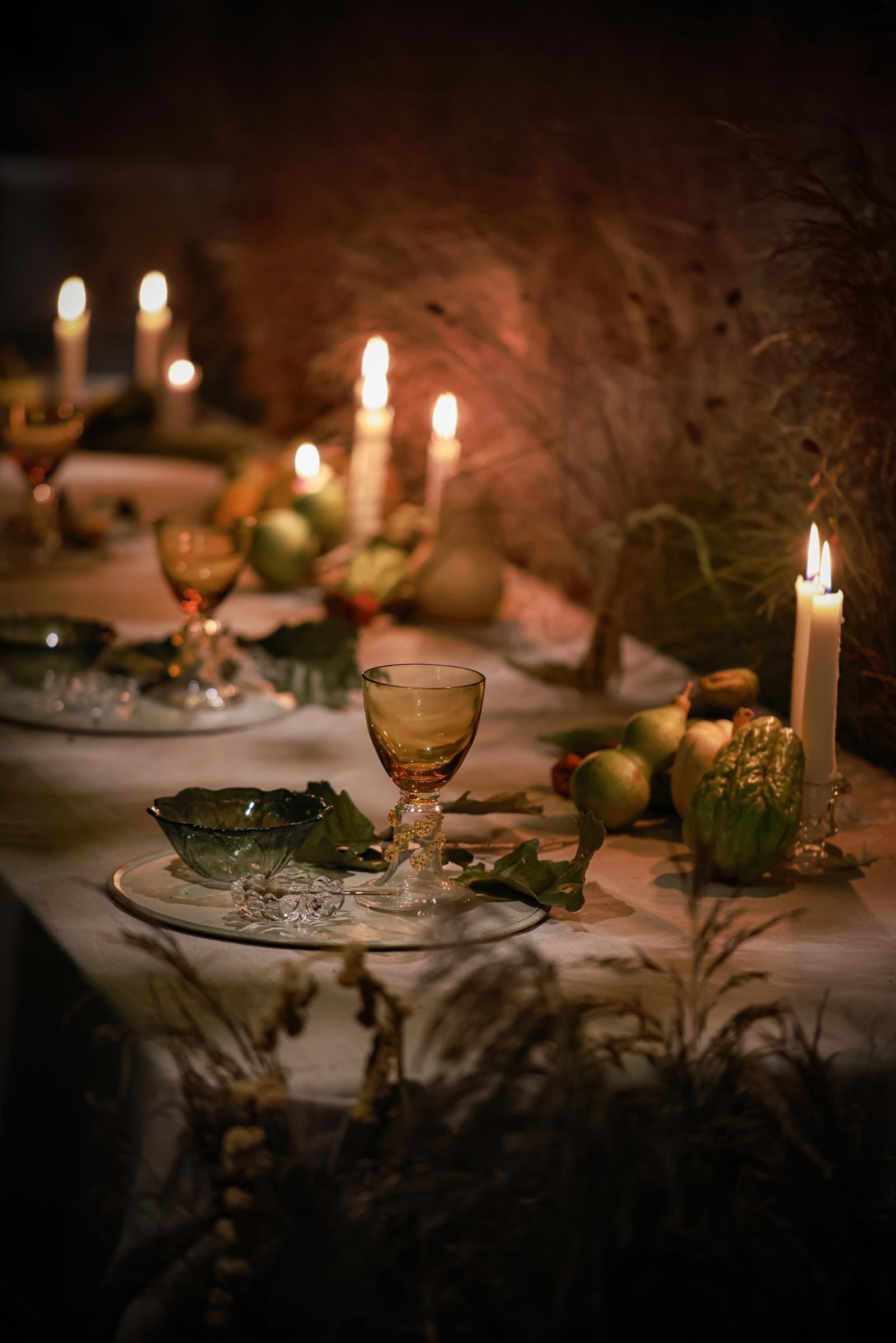 어둠이 내려앉을수록 황홀했던 만찬. 포도와 제공