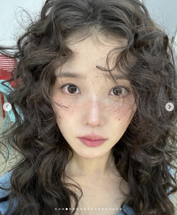 아이유 인스타그램