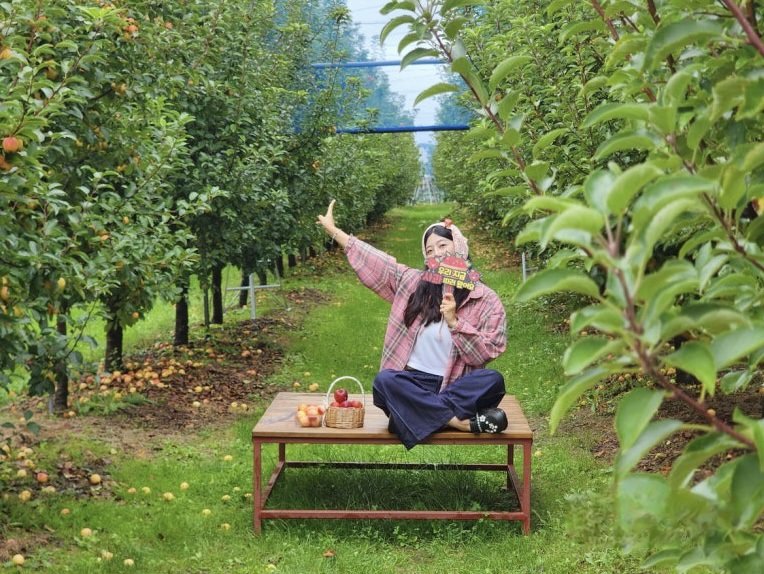 한국농어촌공사에서 운영하는 농촌투어패스 체험단의 현장 사진. 사진제공=한국농어촌공사 농어촌자원개발원