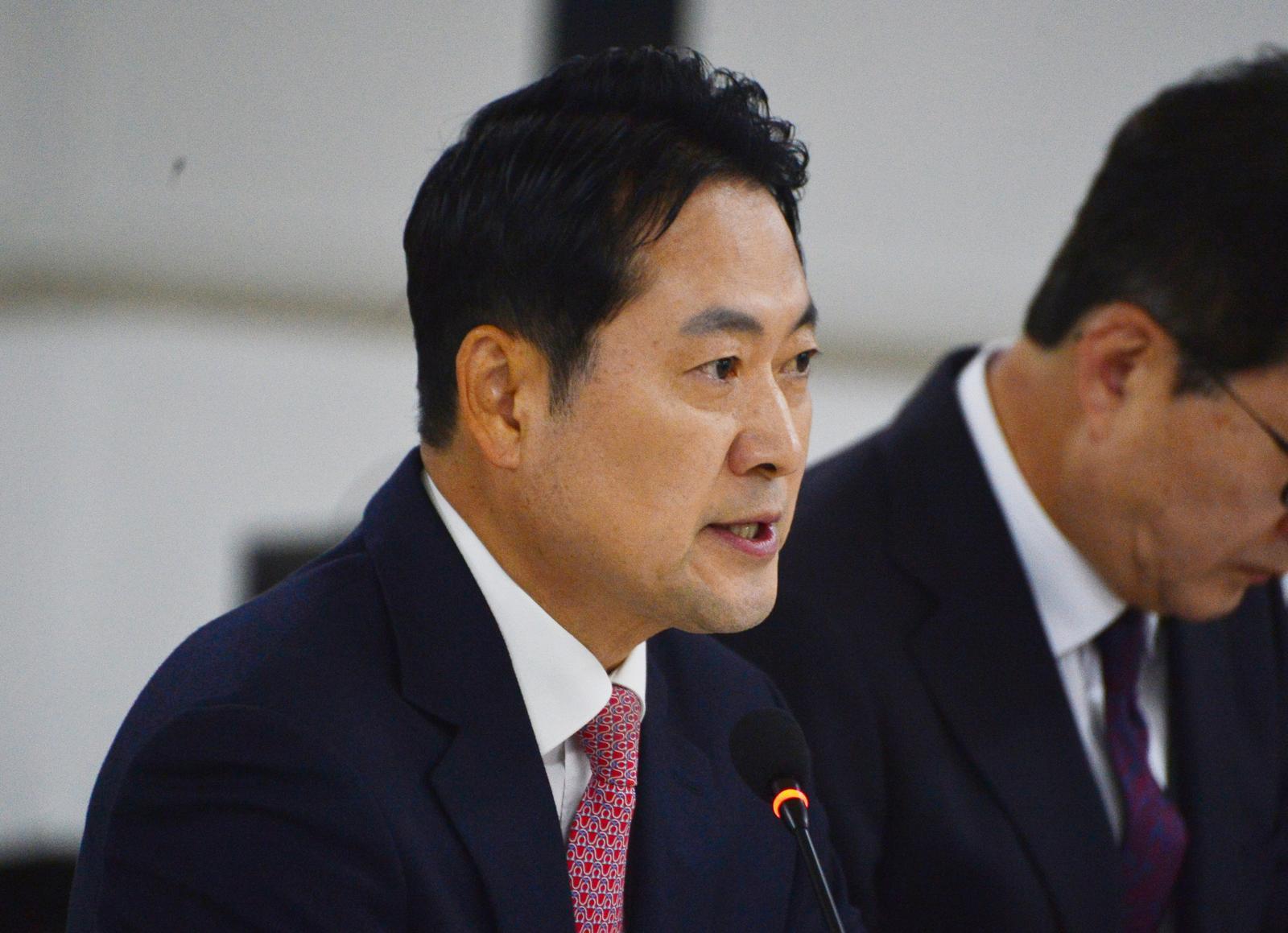 장동혁 국민의힘 당 대표가 10일 오전 충북 청주시 충북도당에서 열린 최고위원회의에서 발언하고 있다. 2025.11.10 뉴시스