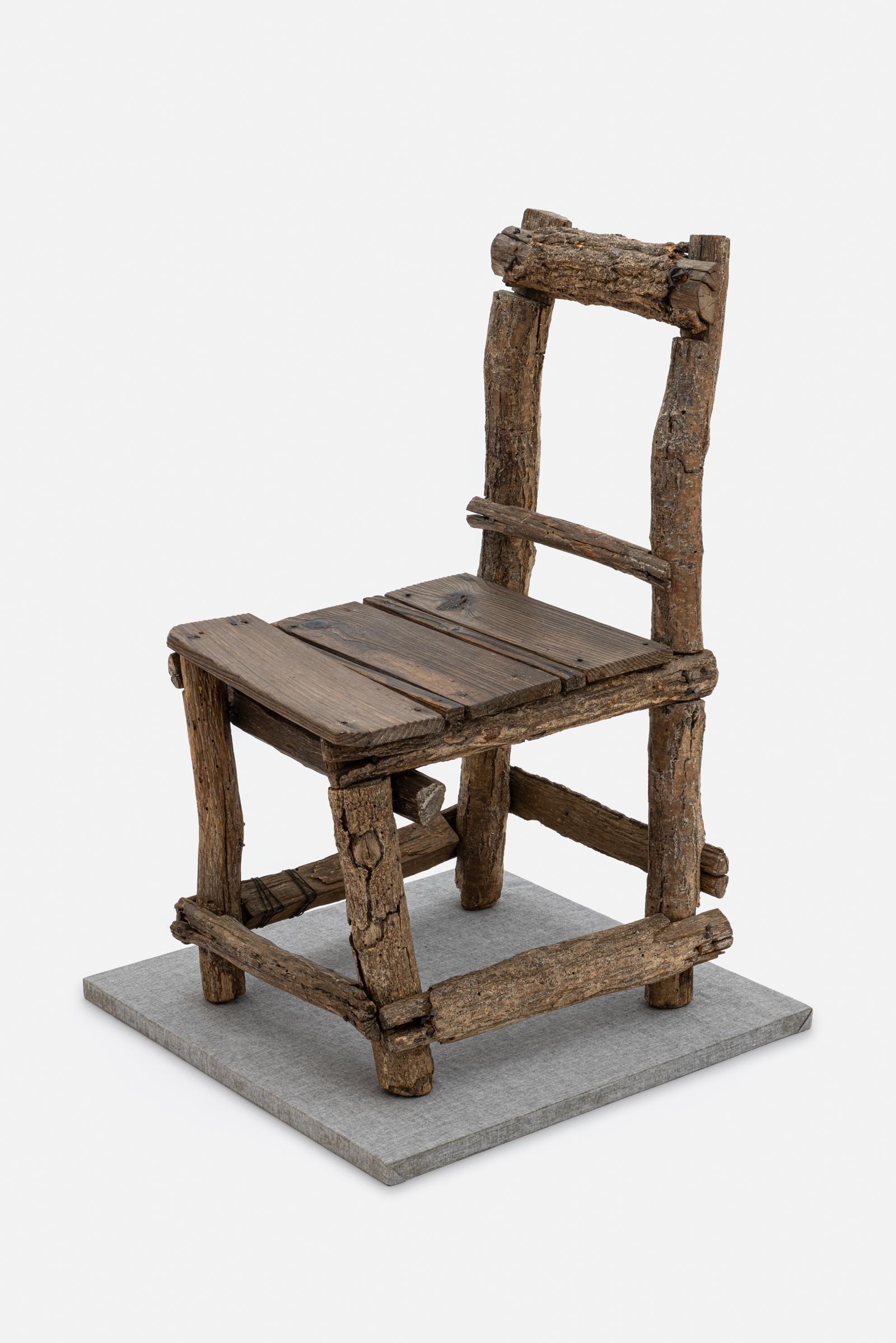 예비문화유산으로 선정된 근현대 문화유산 중 ‘법정 스님 빠삐용 의자’. 
국가유산청 제공