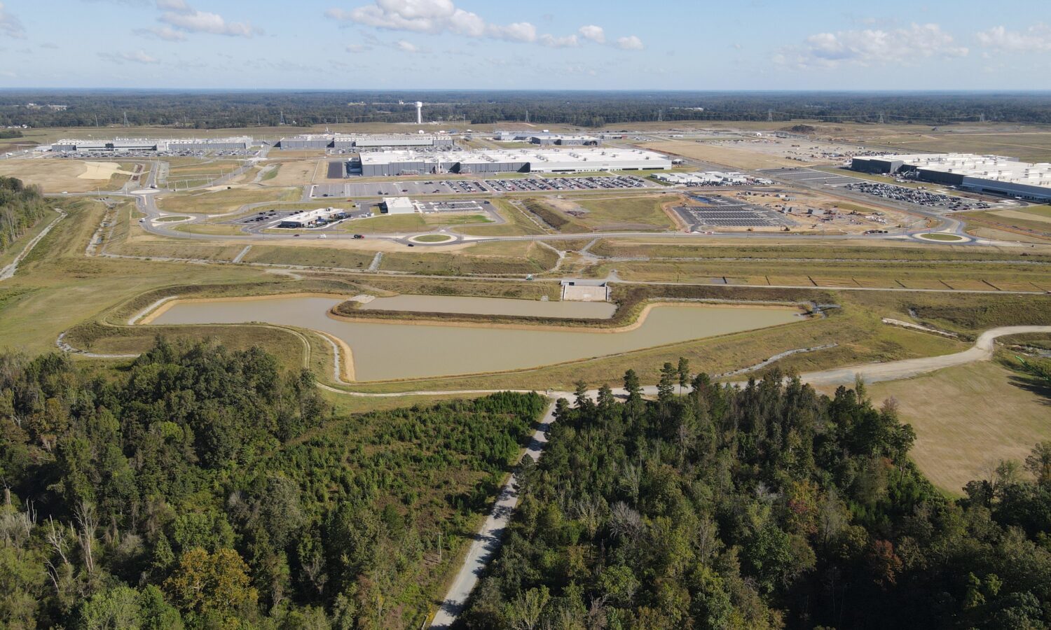 132761474.1.jpg