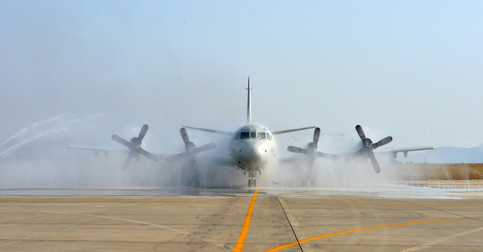 해군 P-3C 해상초계기. 2018.4.2 뉴스1