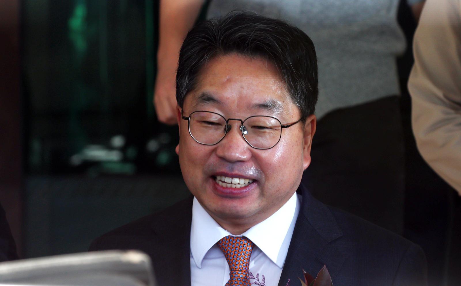 노만석 “검사 징계 논의 멈춰달라” 퇴임사 통해 호소