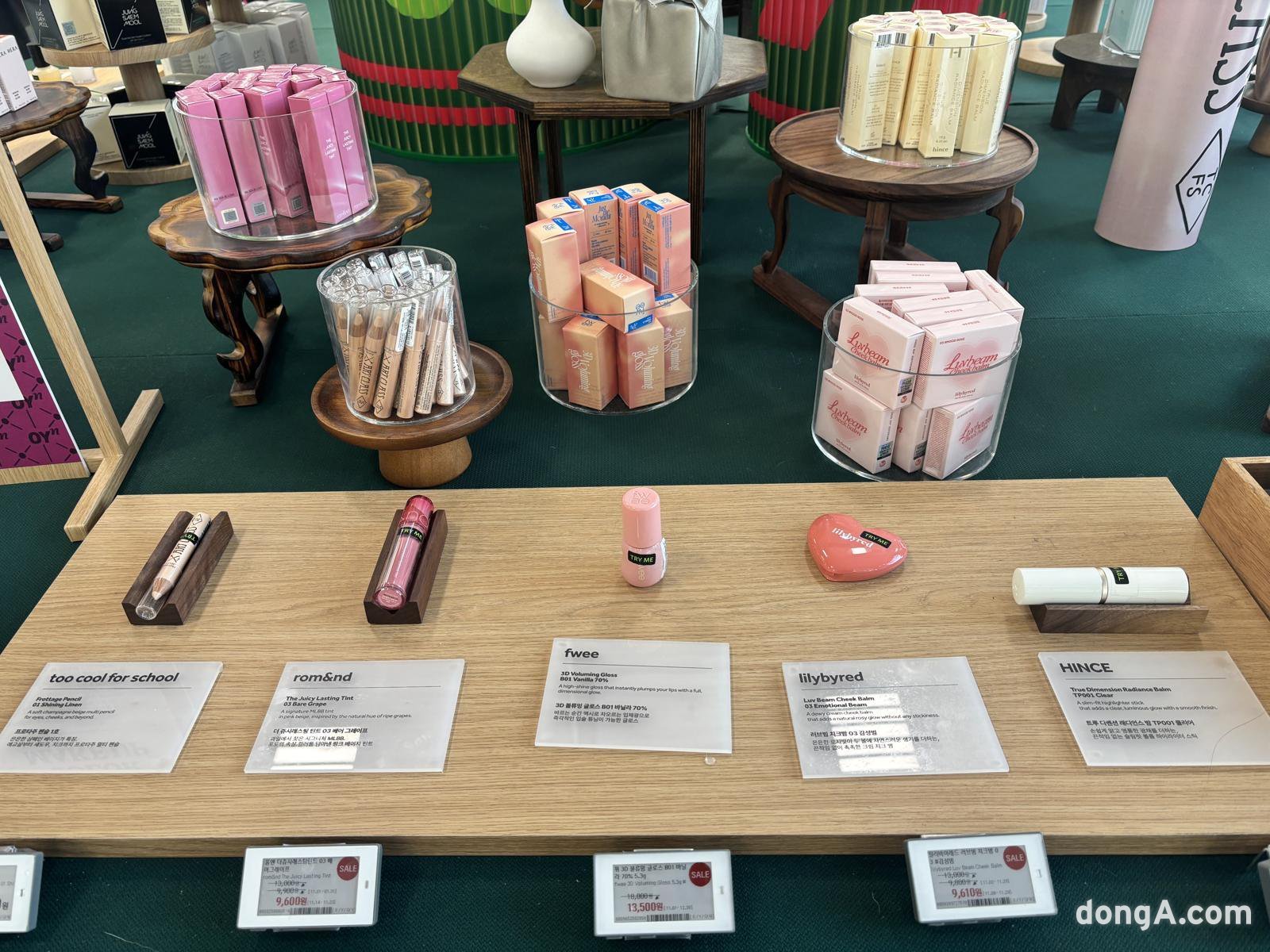 올리브영N성수 베스트셀러 TOP5. 황소영 기자 fangso@donga.com