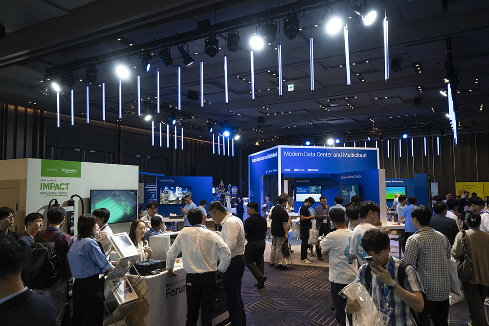 델 테크놀로지스는 매년 자사 포트폴리오 및 파트너사 제품 등을 소개하는 델 테크놀로지스 포럼을 개최한다. 이 자리에서 다양한 제품 소개 및 영업이 이뤄진다 / 출처=IT동아