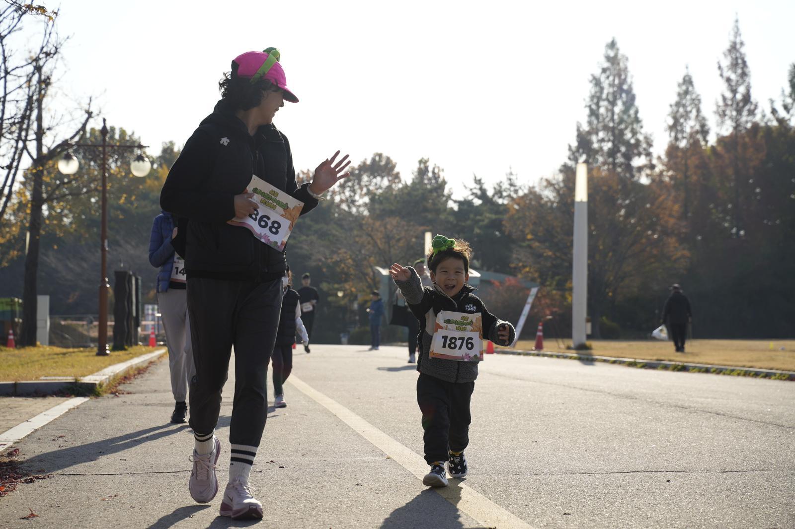걸어도 괜찮아… ‘쉬운 마라톤’ 늘린다